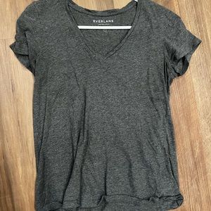Everlane 100% pima cotton v neck